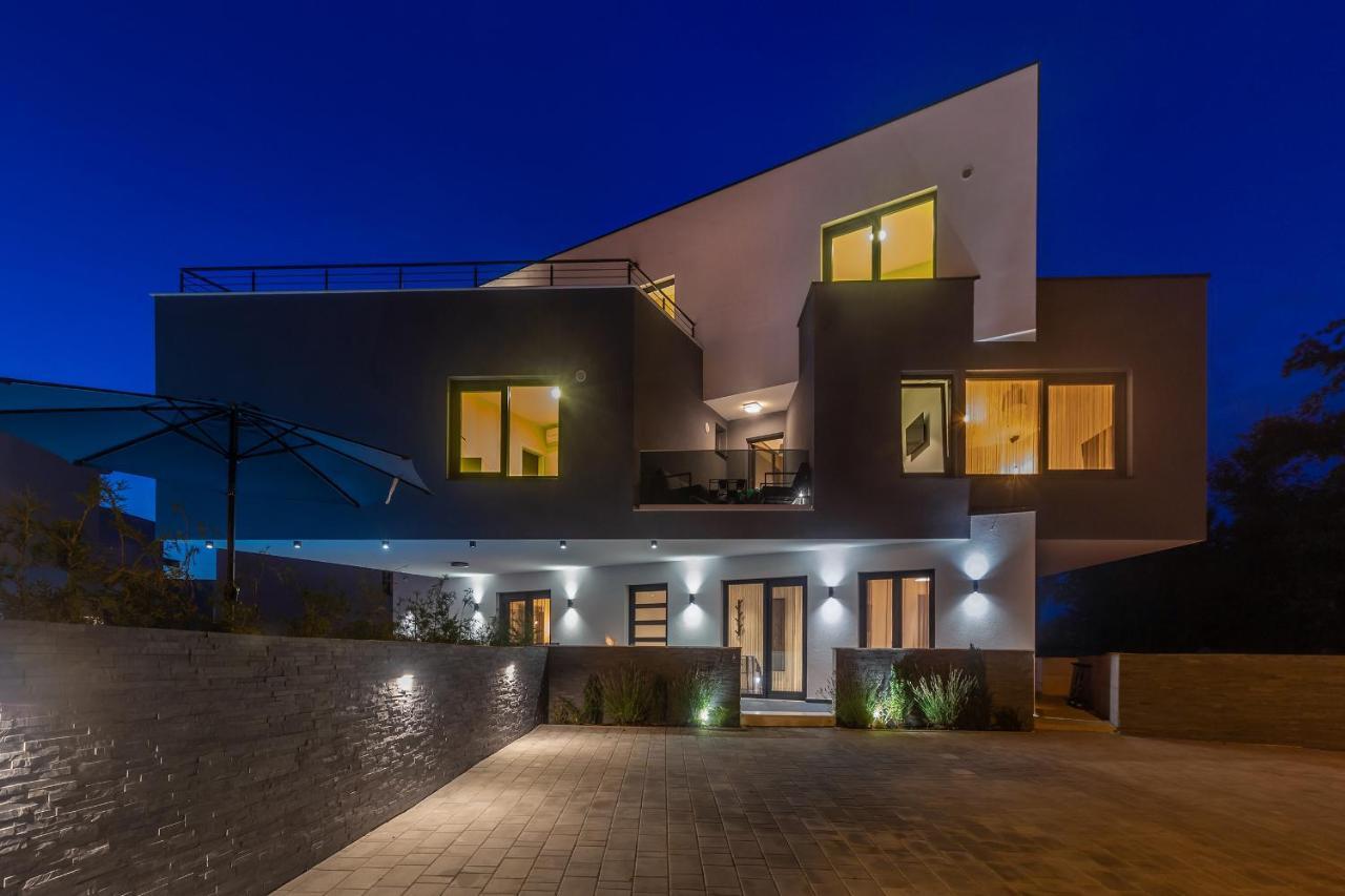 Luxury Apartment Noa Njivice Ngoại thất bức ảnh