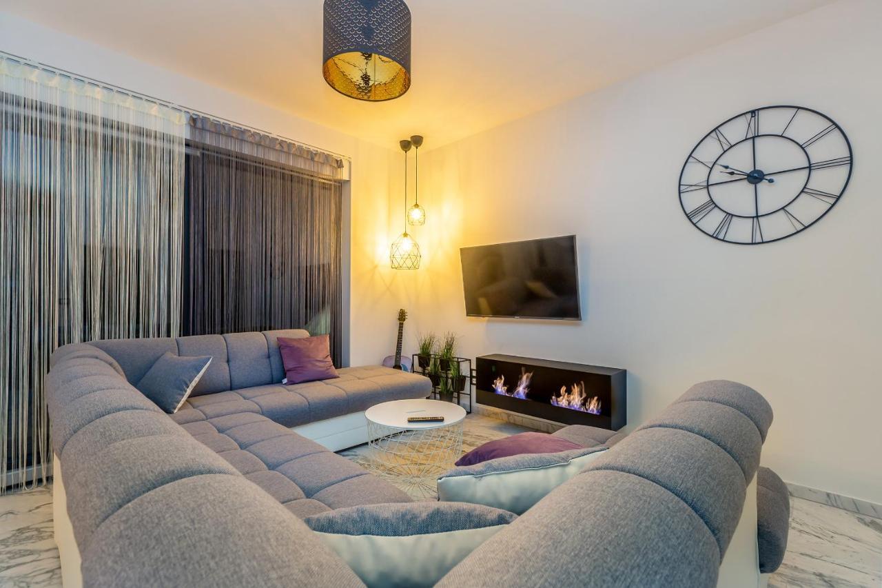 Luxury Apartment Noa Njivice Ngoại thất bức ảnh