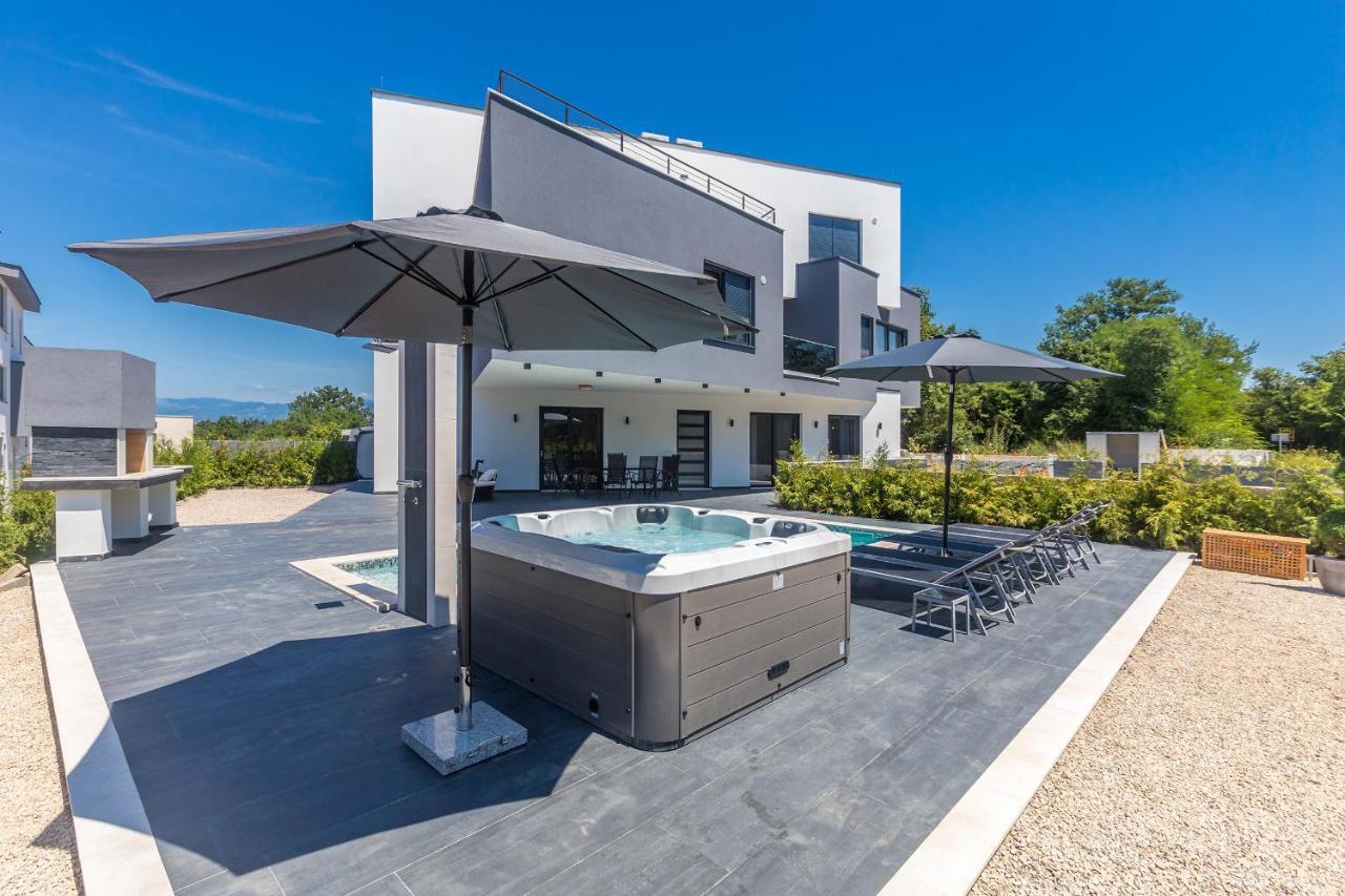 Luxury Apartment Noa Njivice Ngoại thất bức ảnh