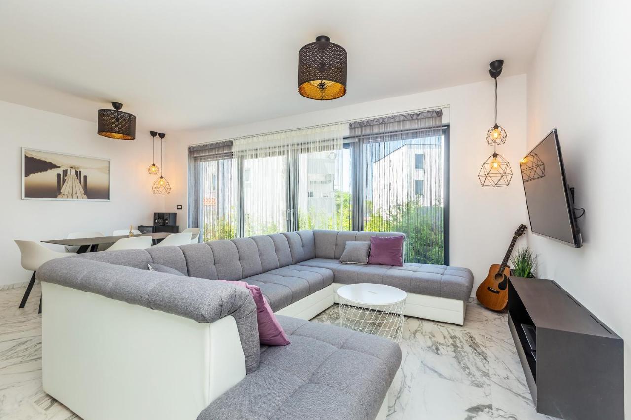Luxury Apartment Noa Njivice Ngoại thất bức ảnh